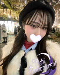 番號：2185 | 珠寶顧問 23歲D奶白皙美女 敏感緊緻體質 乳頭粉嫩 水很多舔到狂噴
