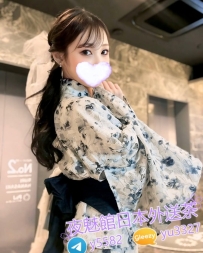 熟女系  番號：1592 身材密碼：163・47kg・28・ Fcup